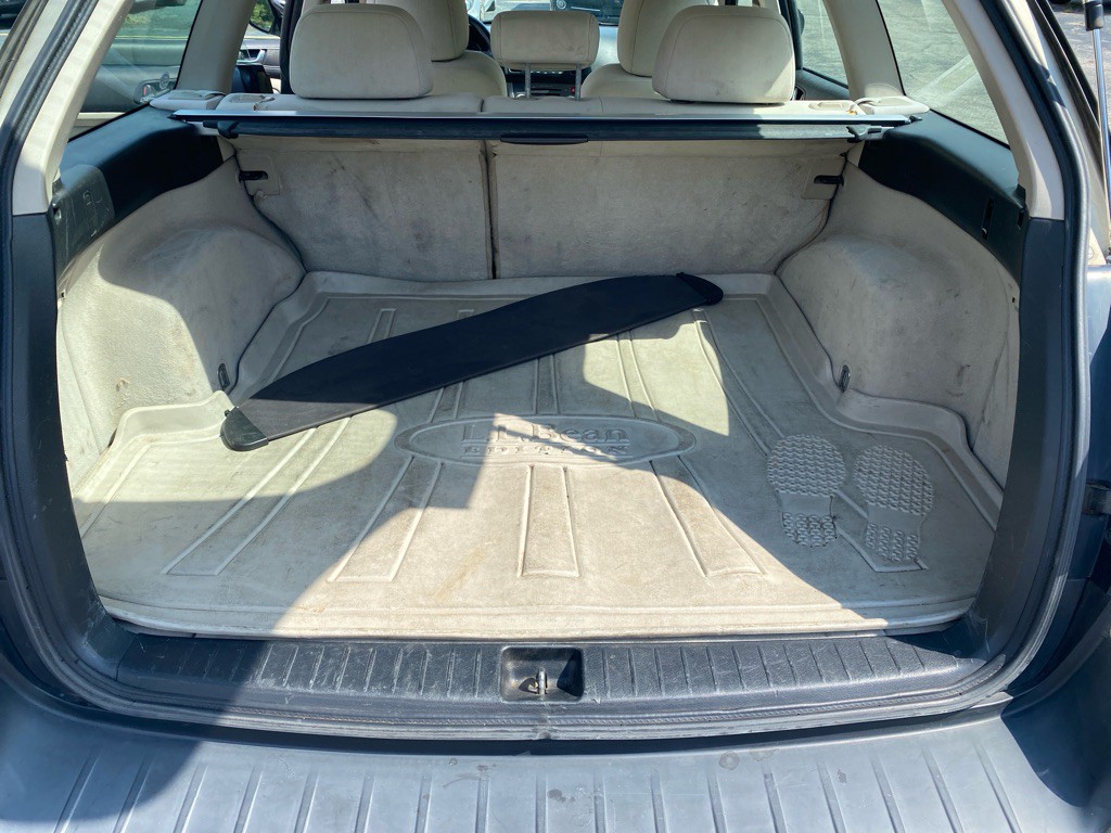2008 Subaru Outback Image 10