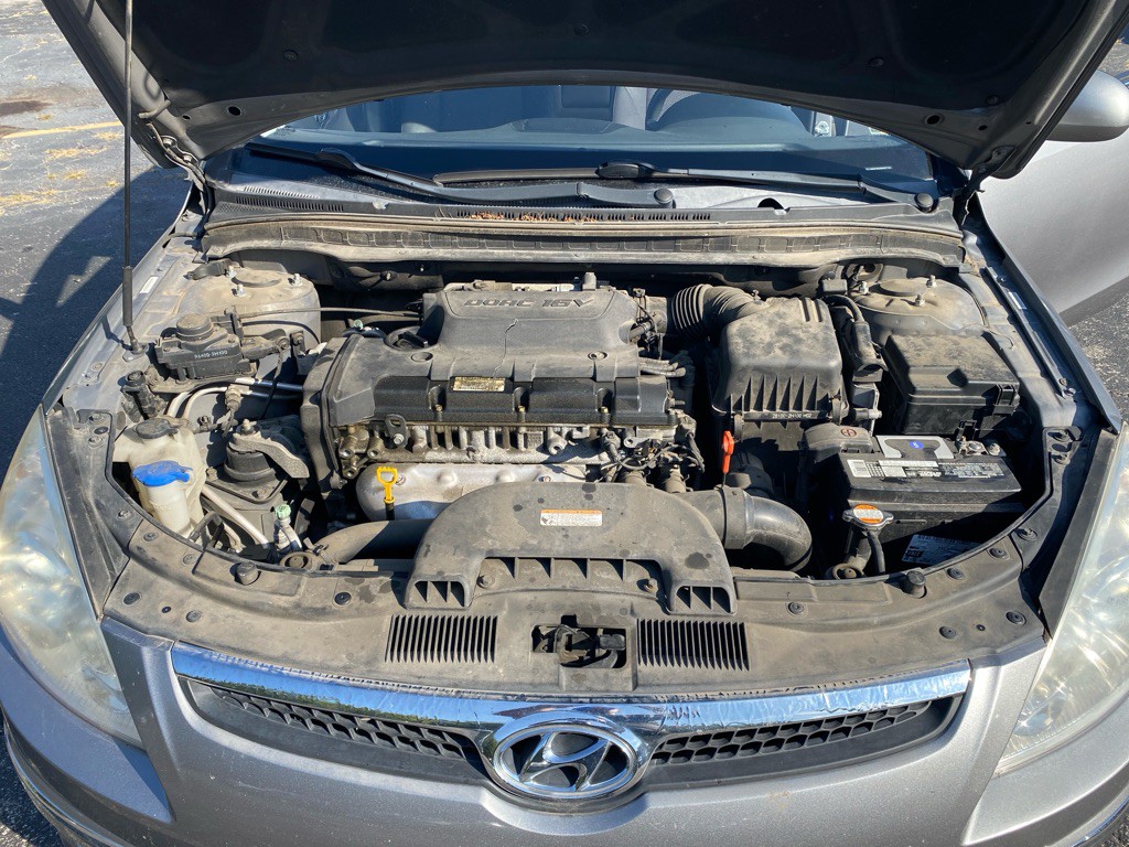 2011 Hyundai Elantra Image 7