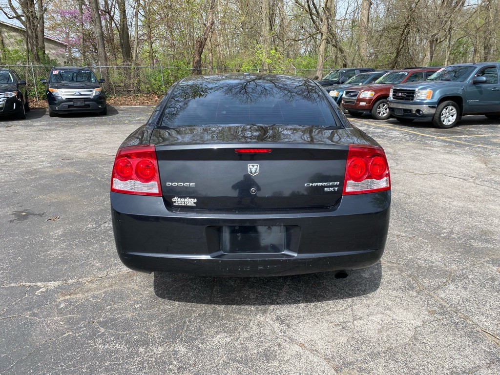 2010 Dodge Charger Image 3