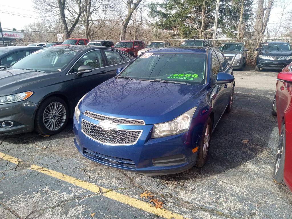 2012 Chevrolet Cruze Image 1