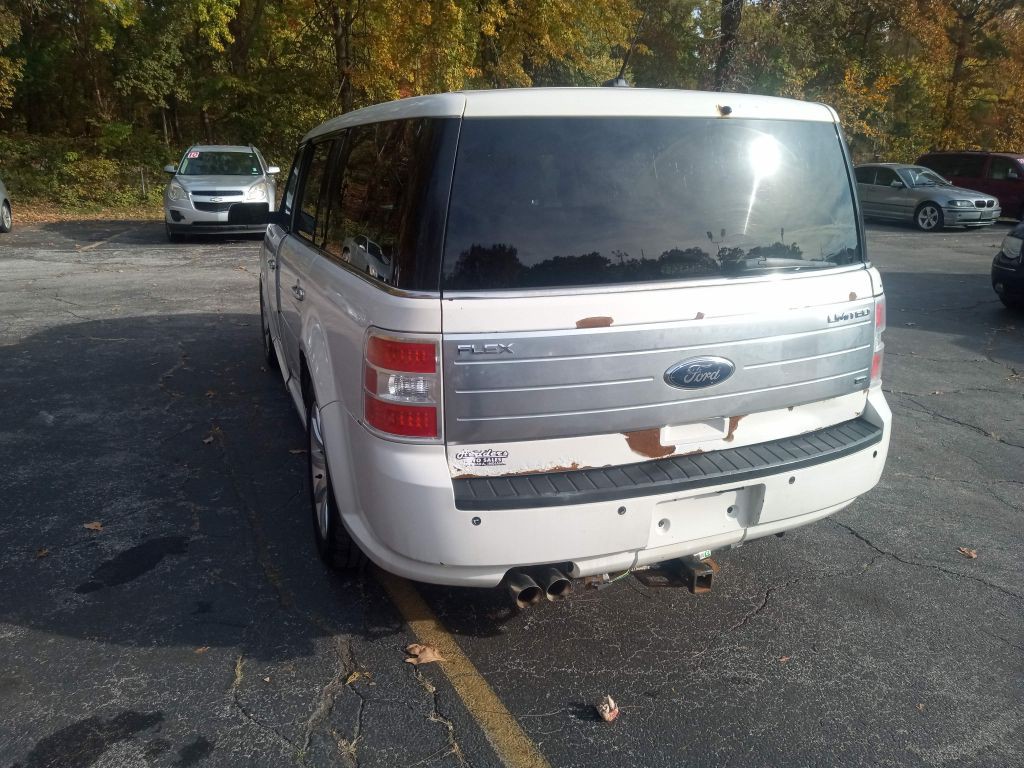 2010 Ford Flex Image 3