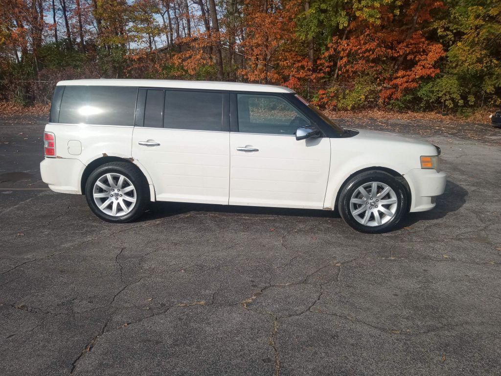 2010 Ford Flex Image 6