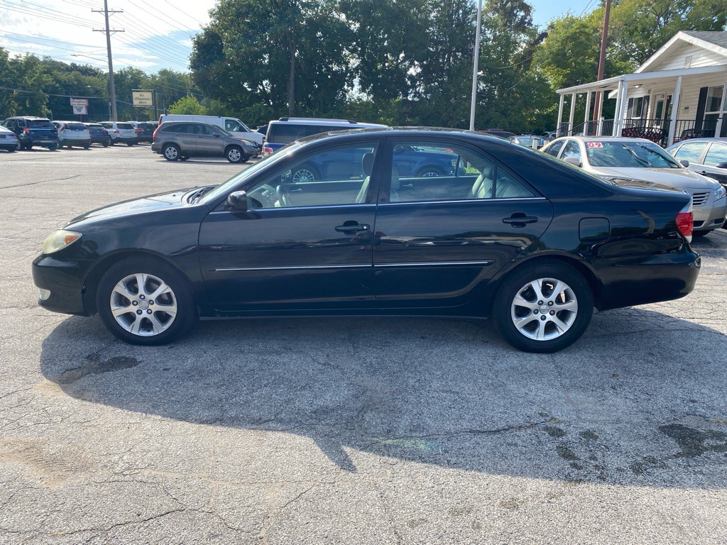2006 Toyota Camry Image 2