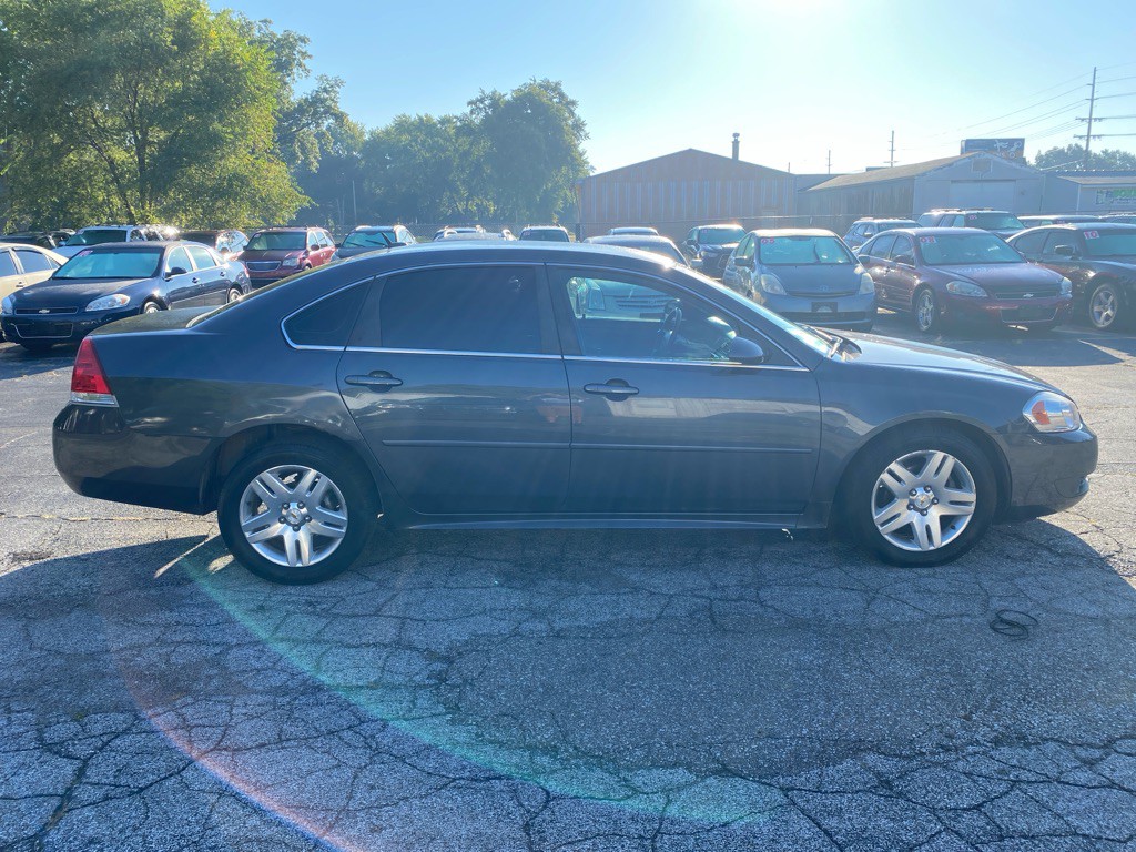 2011 Chevrolet Impala Image 4
