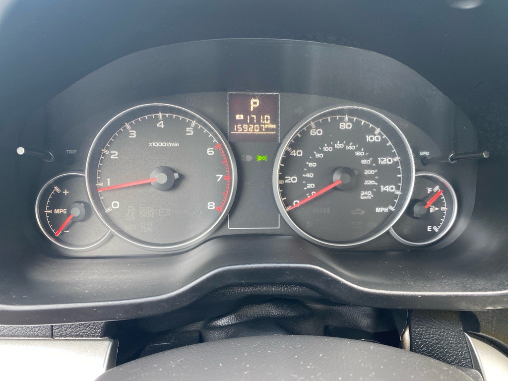 2013 Subaru Legacy Image 16