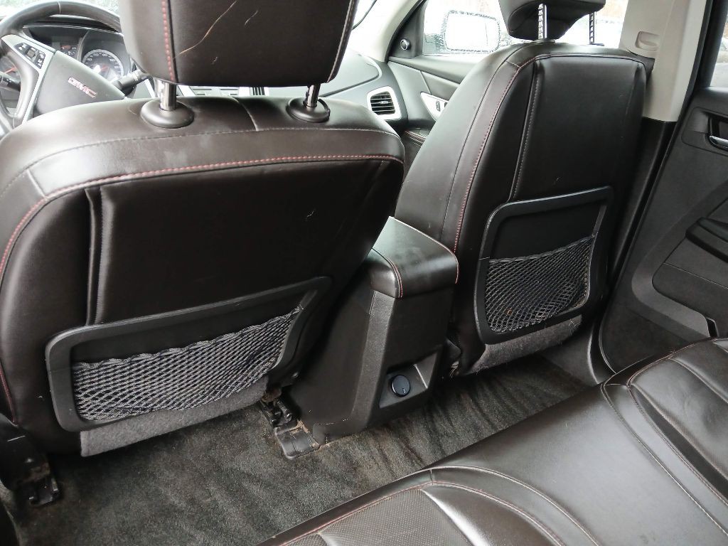 2015 GMC Terrain Image 9