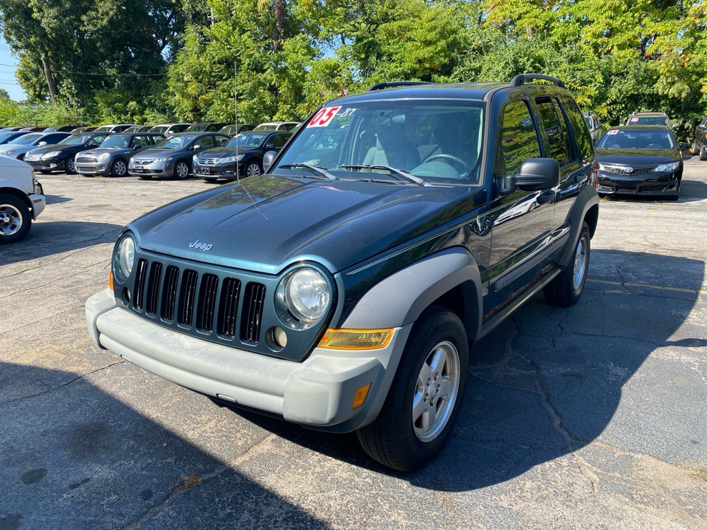2005 Jeep Liberty Image 1