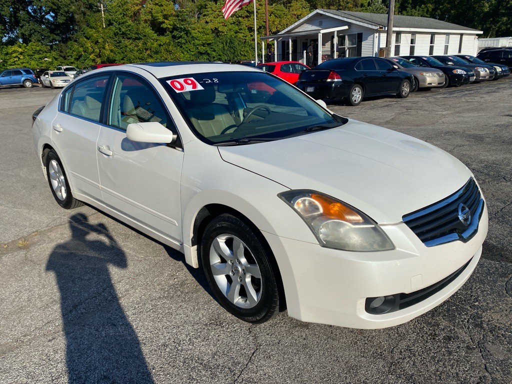 2009 Nissan Altima Image 5