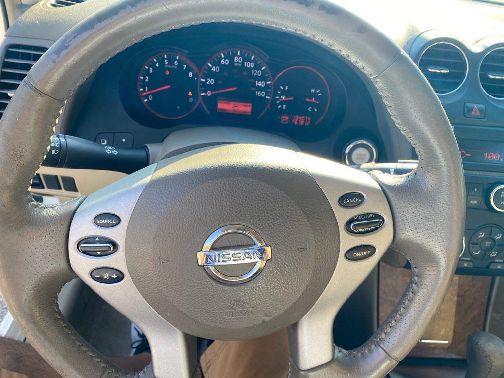 2009 Nissan Altima Image 14