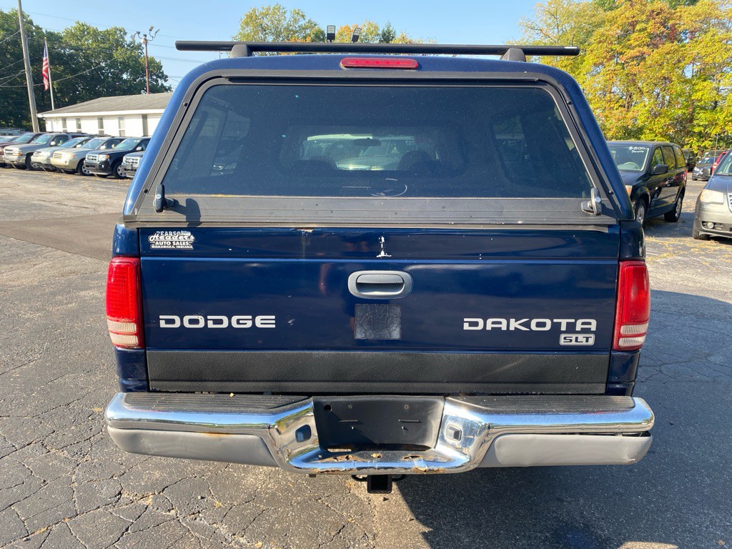 2004 Dodge Dakota Image 3