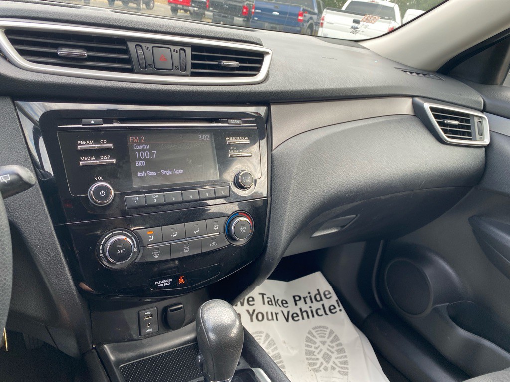 2014 Nissan Rogue Image 12