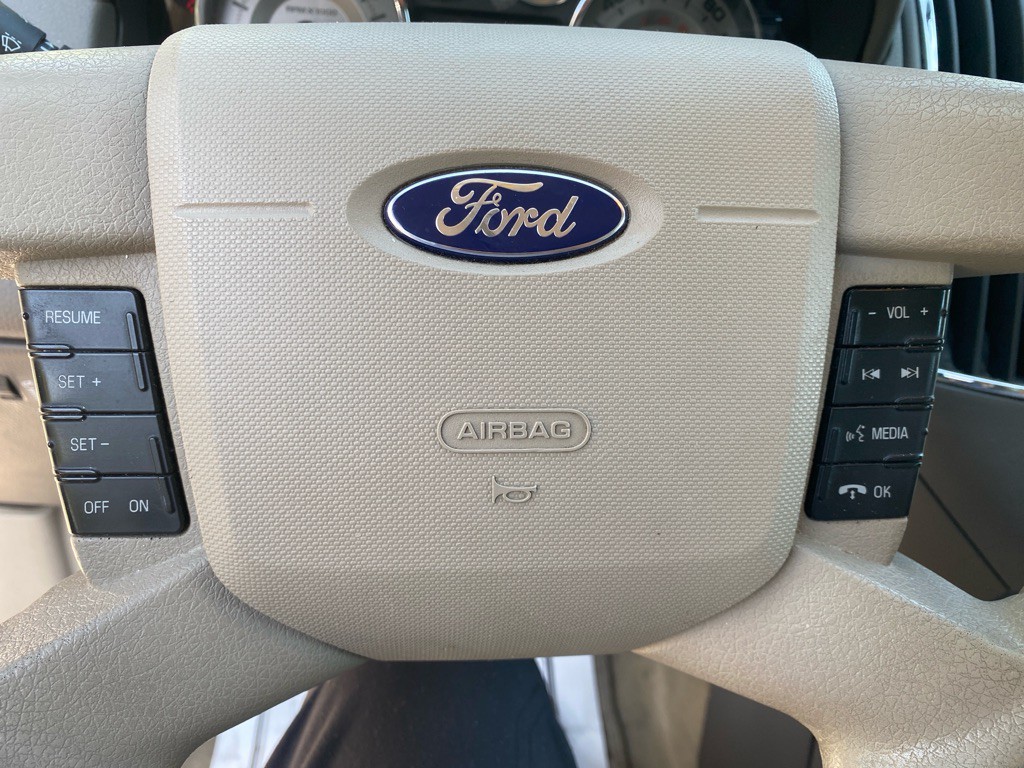 2010 Ford Edge Image 13