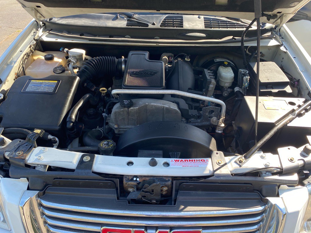 2007 GMC Envoy Image 7