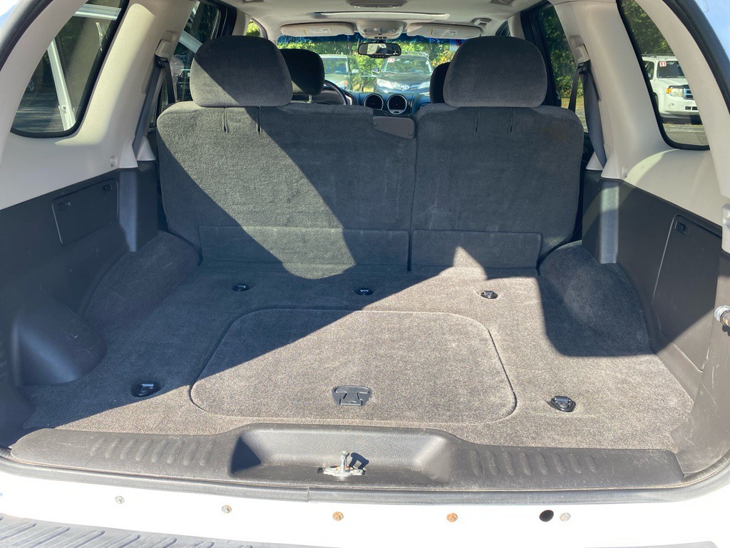 2007 GMC Envoy Image 11