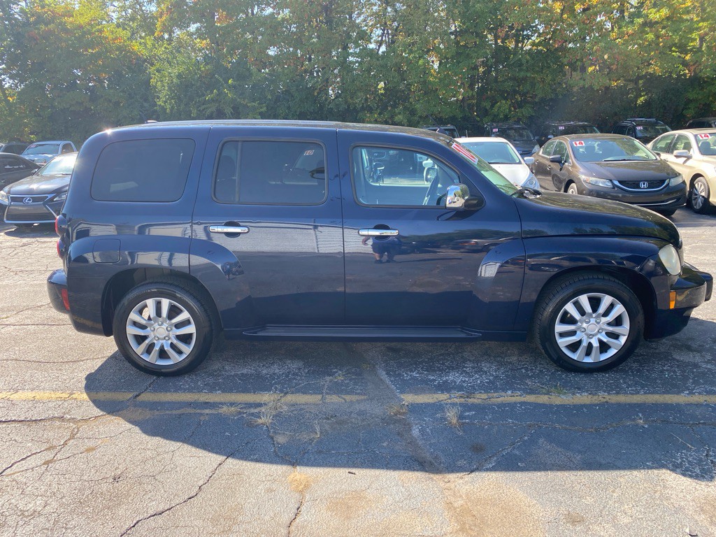 2010 Chevrolet HHR Image 4