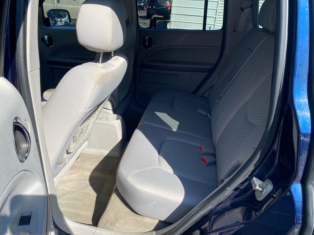 2010 Chevrolet HHR Image 10