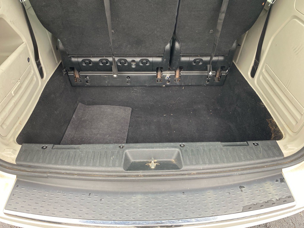 2013 Dodge Grand Caravan Image 11