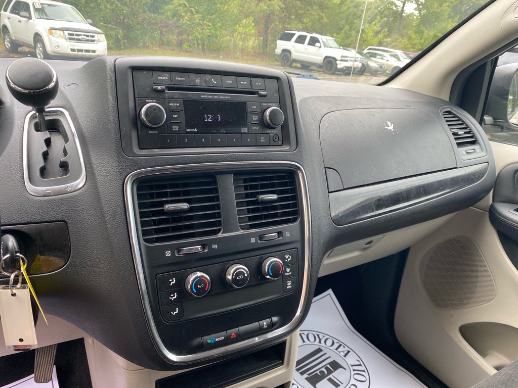 2013 Dodge Grand Caravan Image 12