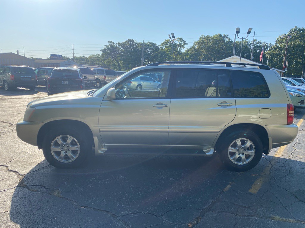 2003 Toyota Highlander Image 2