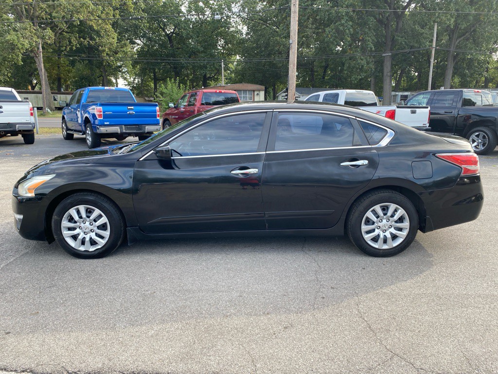 2014 Nissan Altima Image 2