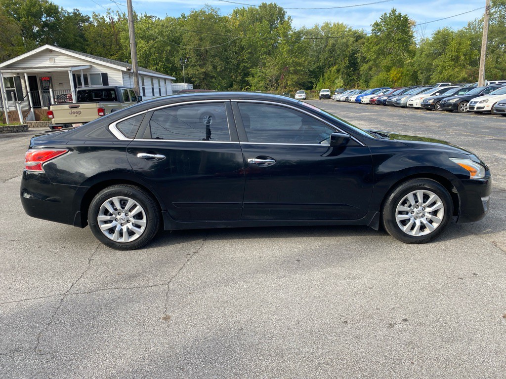 2014 Nissan Altima Image 4