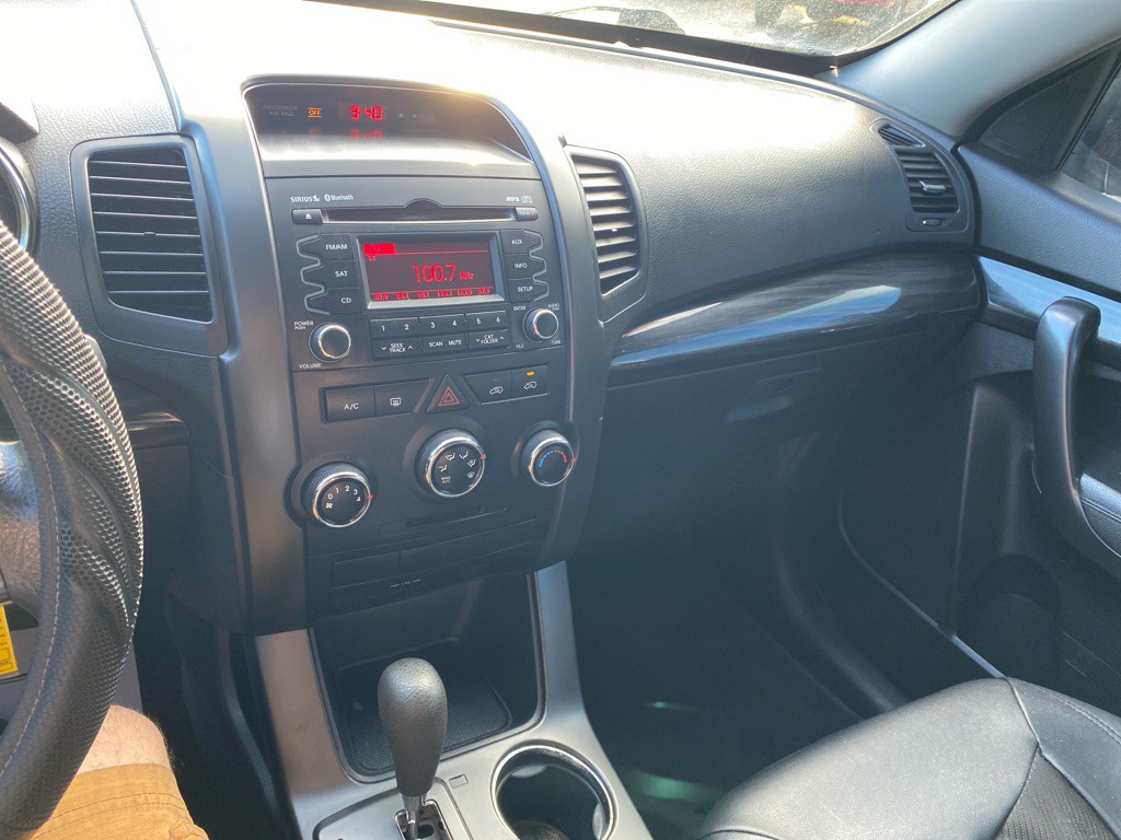 2012 Kia Sorento Image 12