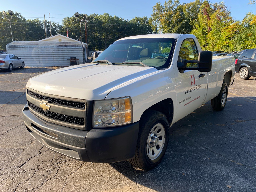 2011 Chevrolet Silverado 1500 Image 1