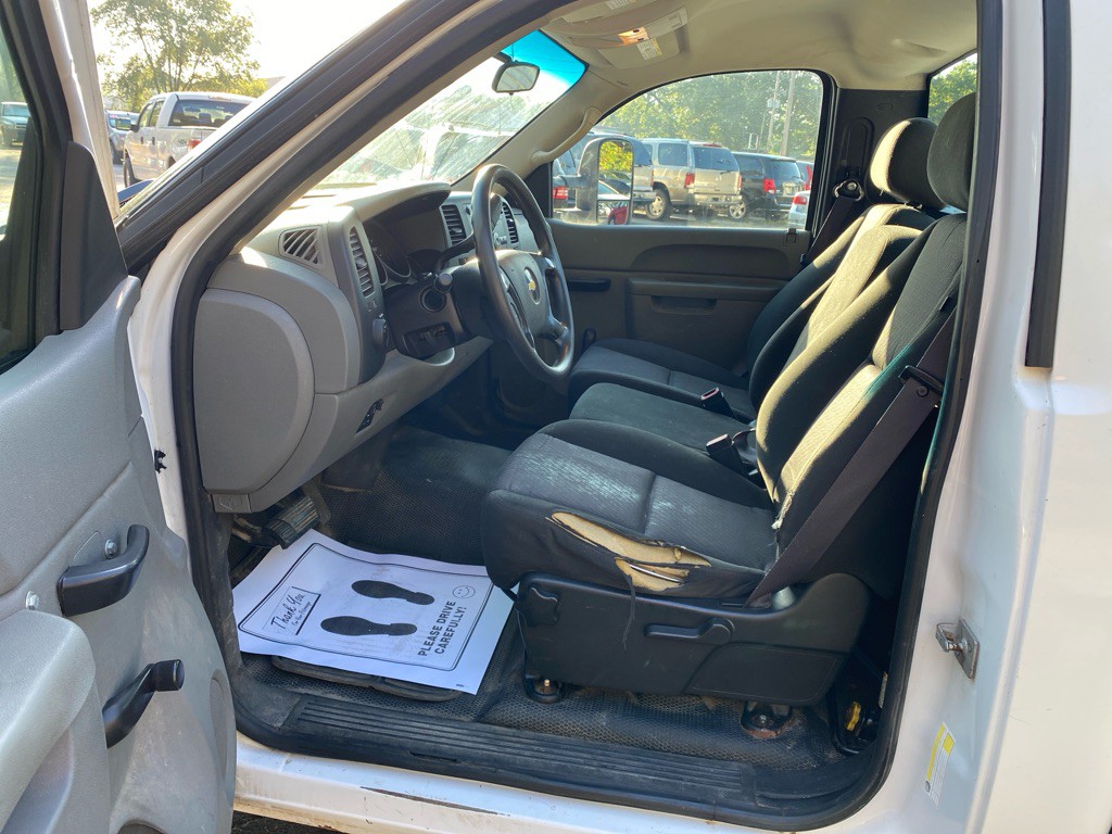 2011 Chevrolet Silverado 1500 Image 10