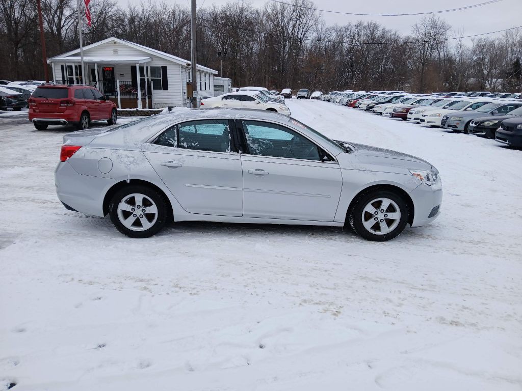 2015 Chevrolet Malibu Image 6