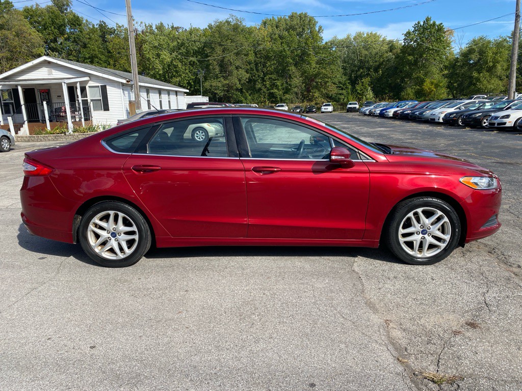 2014 Ford Fusion Image 4