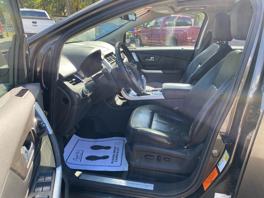 2011 Ford Edge Image 9