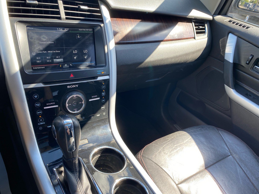 2011 Ford Edge Image 13