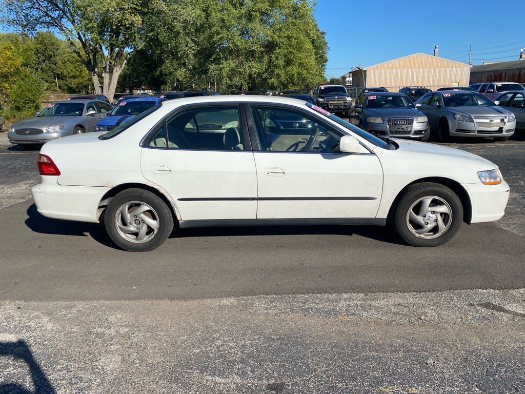2000 Honda Accord Image 4
