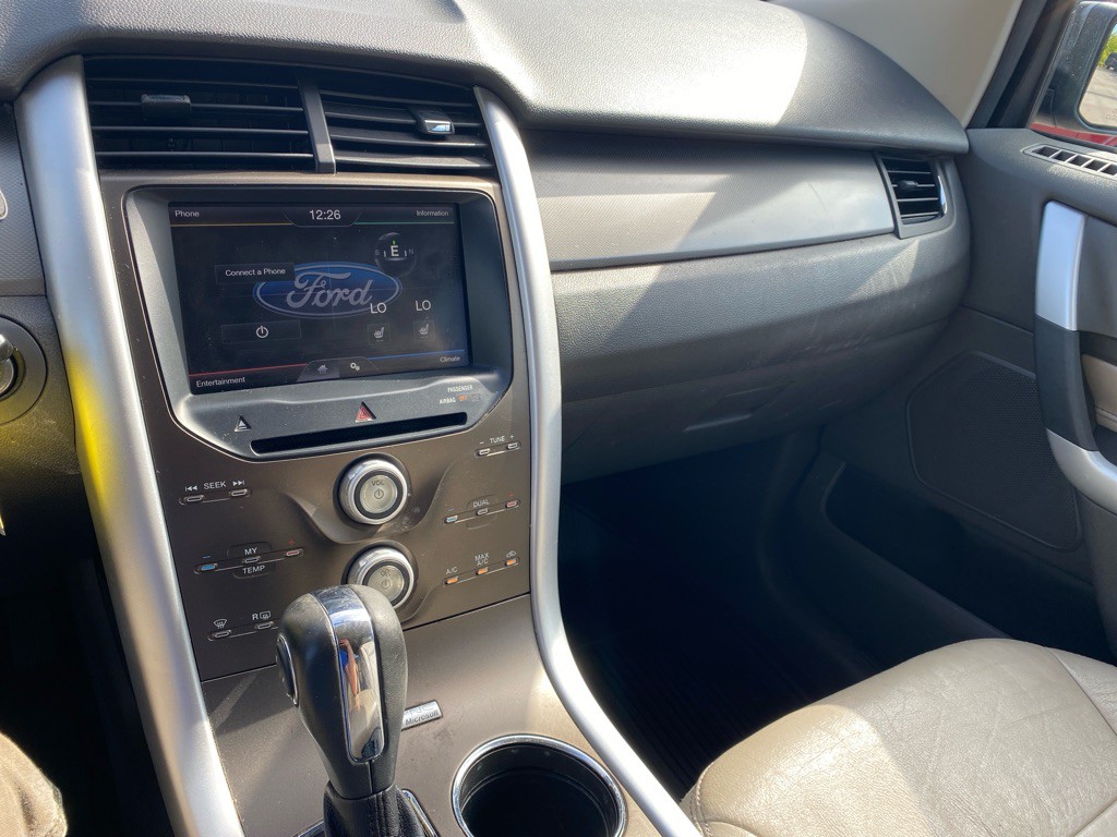 2012 Ford Edge Image 12