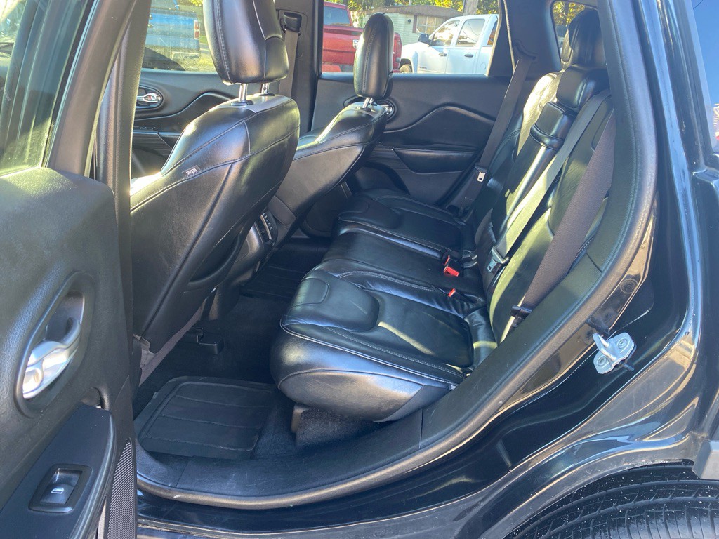 2014 Jeep Cherokee Image 10