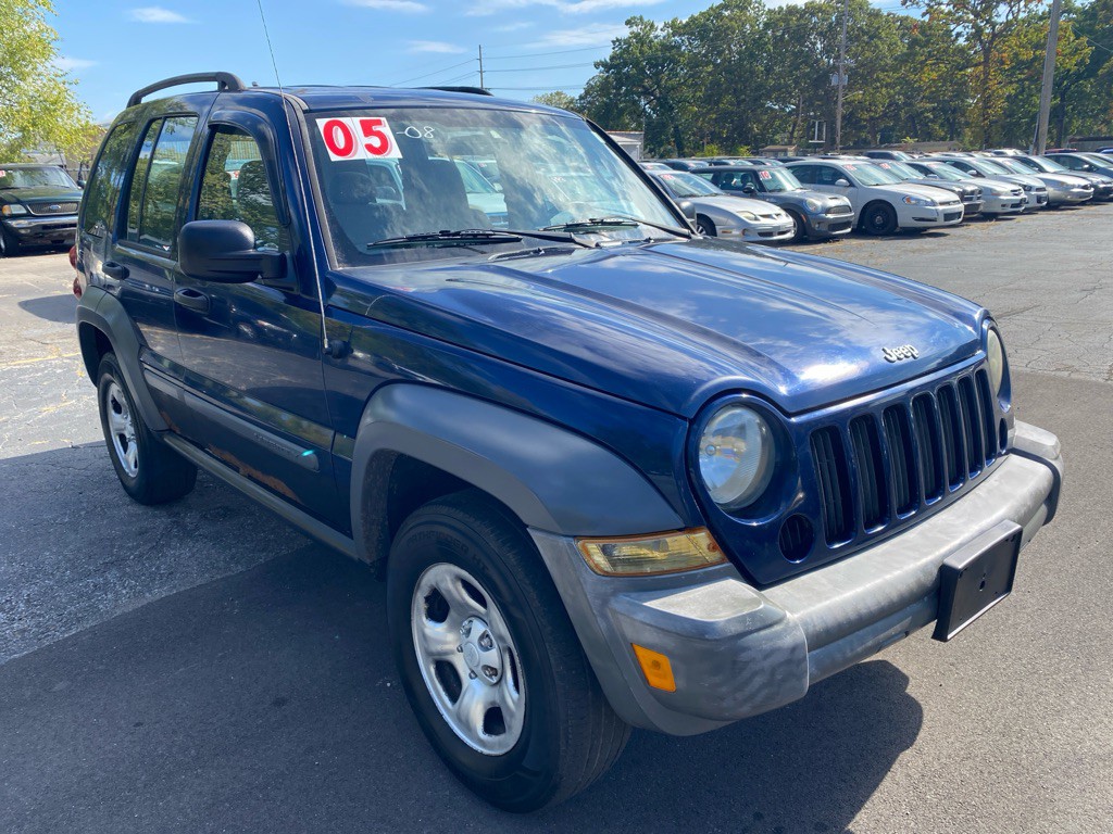 2005 Jeep Liberty Image 5