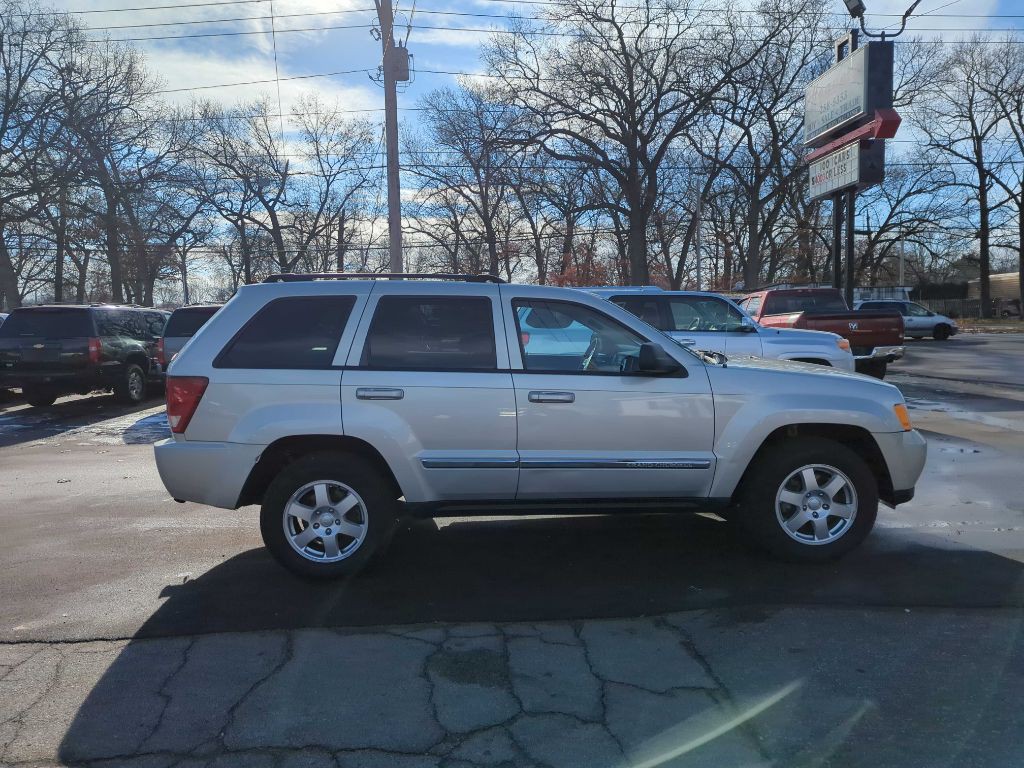 2010 Jeep Grand Cherokee Image 8