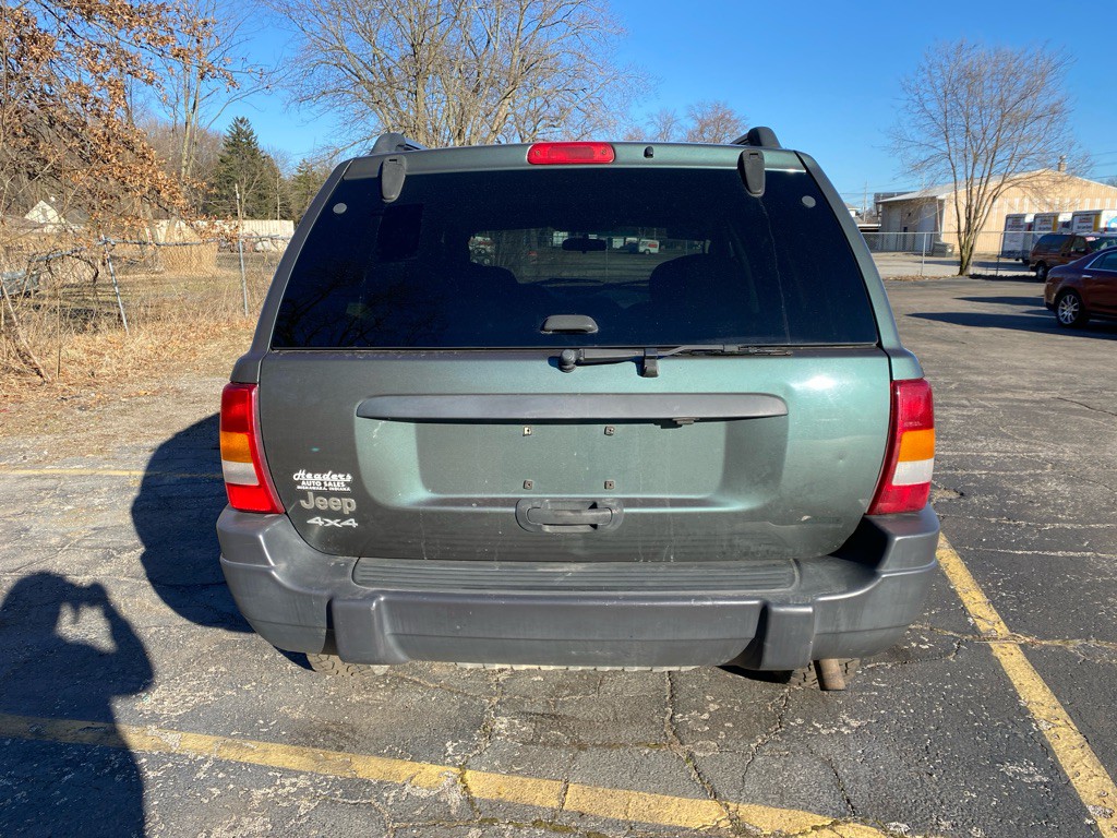 2004 Jeep Grand Cherokee Image 3