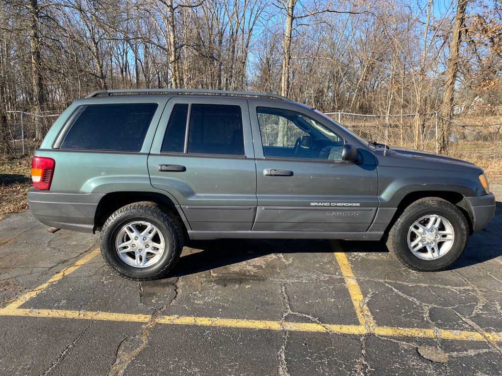 2004 Jeep Grand Cherokee Image 4