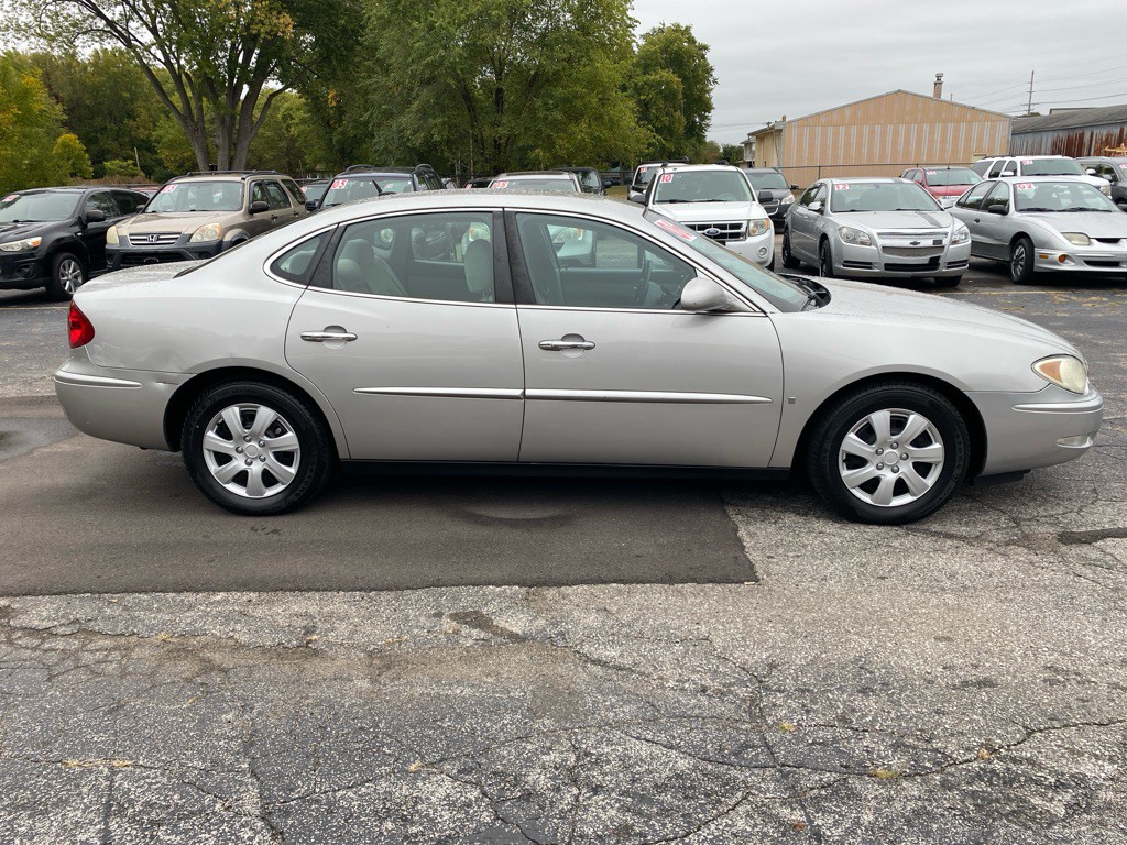 2006 Buick Lacrosse Image 4