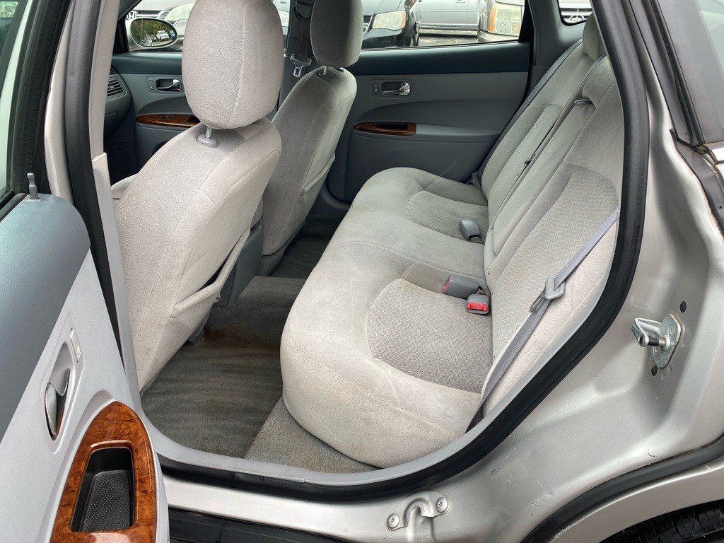 2006 Buick Lacrosse Image 10