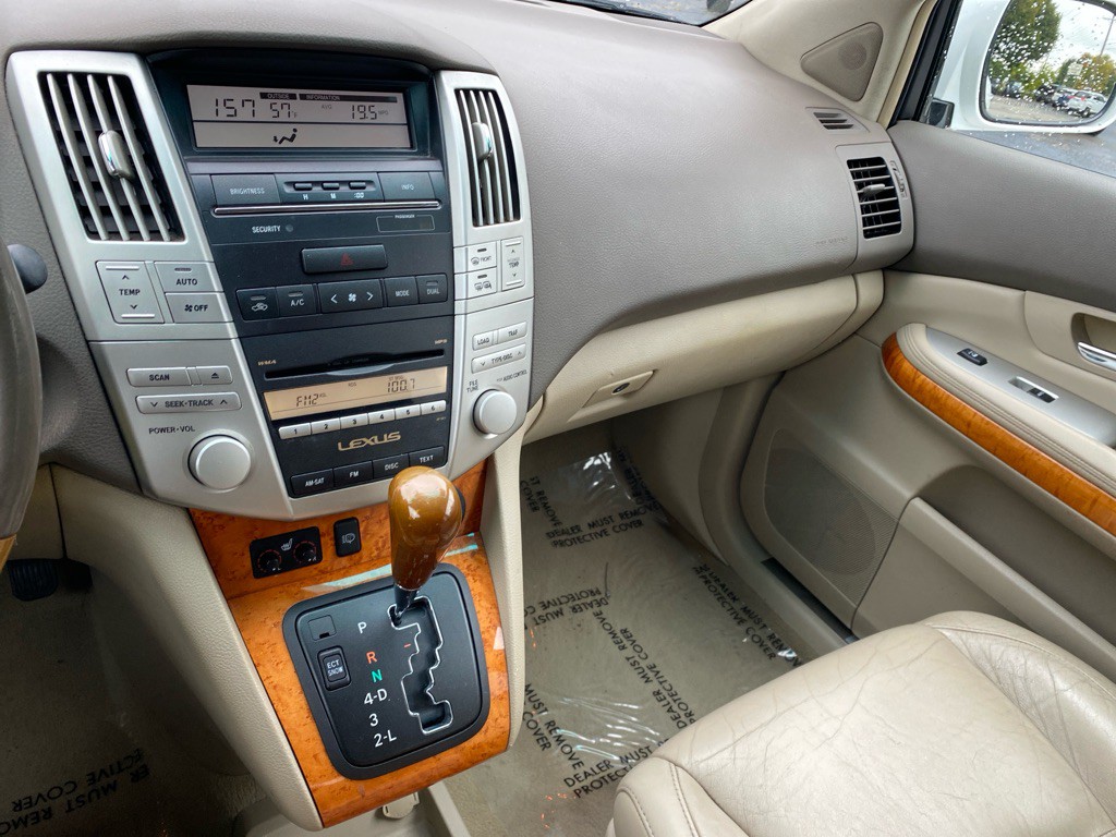 2009 Lexus RX Image 12
