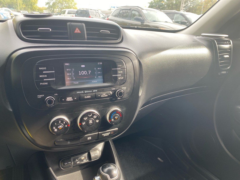 2016 Kia Soul Image 12