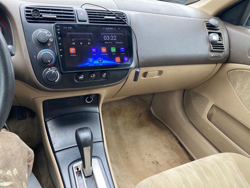 2004 Honda Civic Image 12