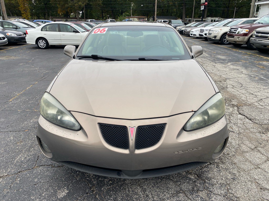 2006 Pontiac Grand Prix Image 6