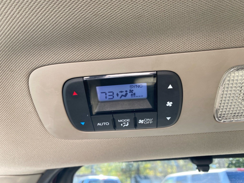 2014 Honda Odyssey Image 11