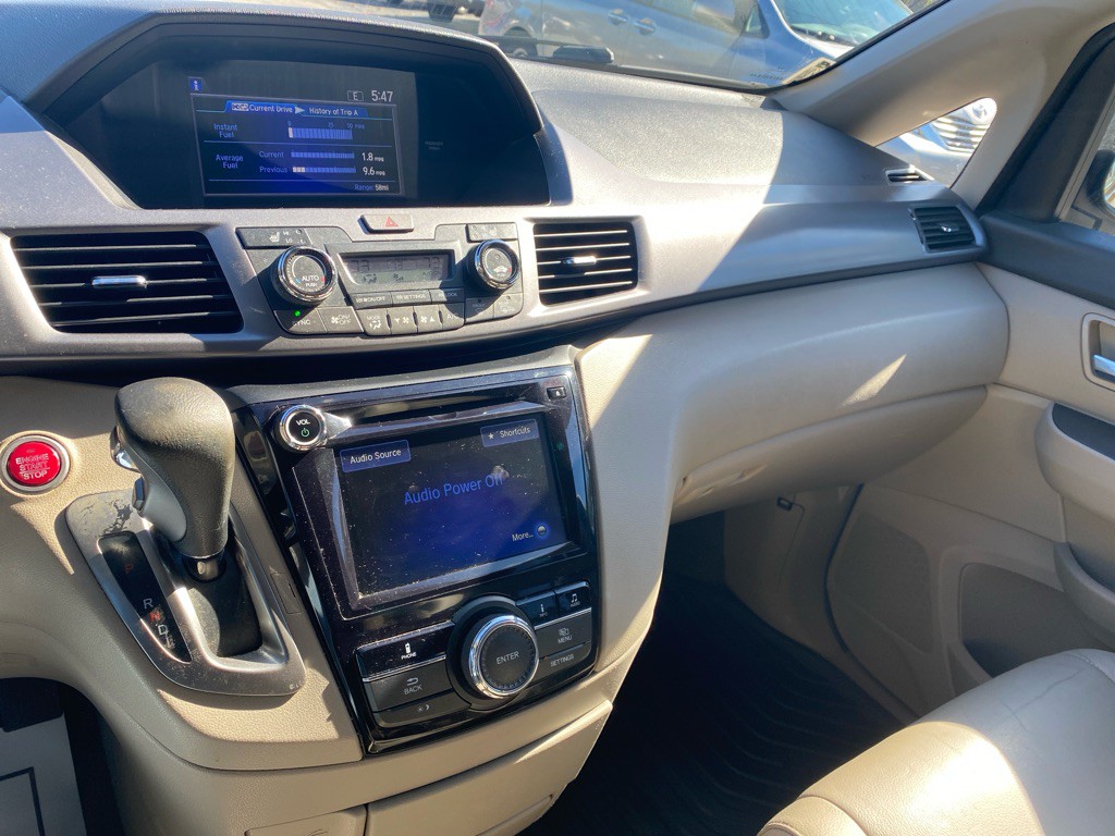 2014 Honda Odyssey Image 14