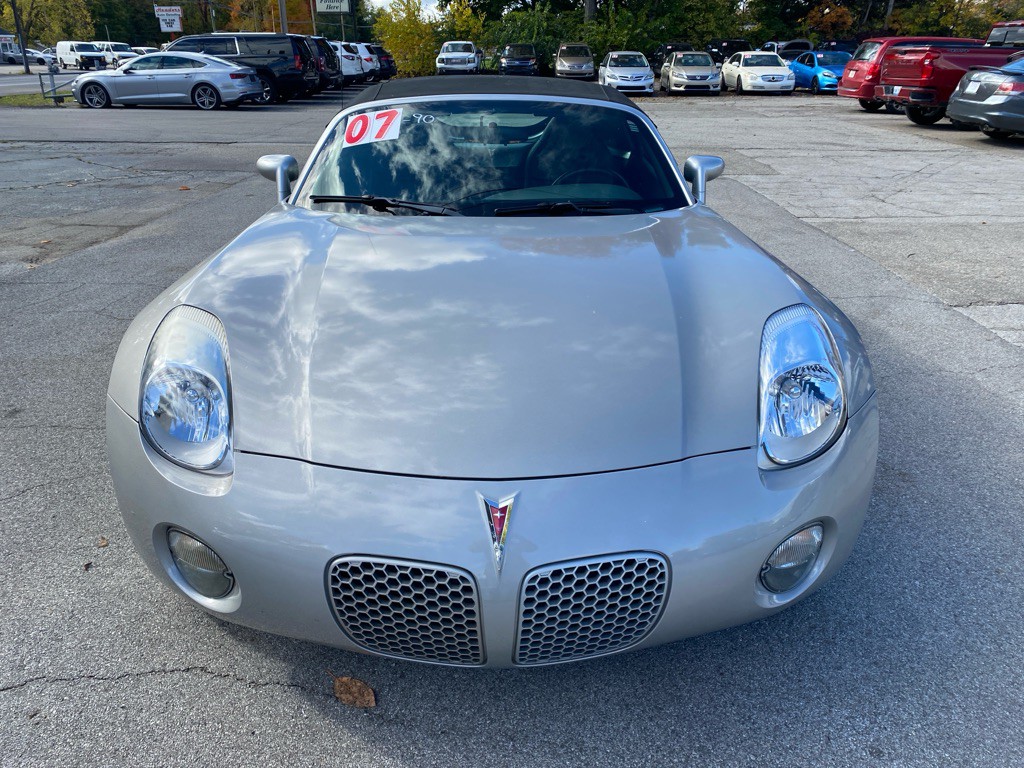2007 Pontiac Solstice Image 6