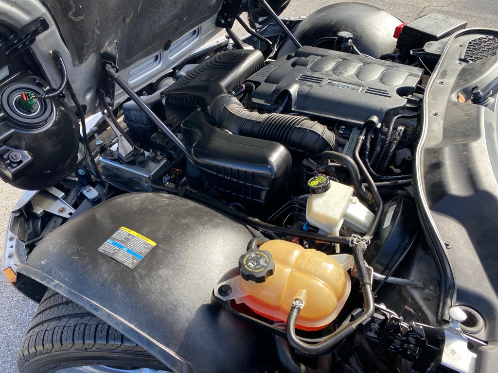 2007 Pontiac Solstice Image 8
