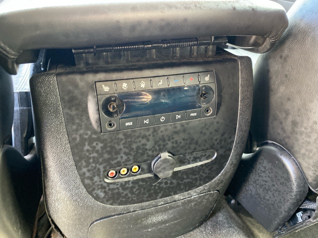 2008 GMC Yukon Image 13